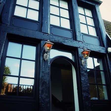 B&B Face A Face Bree Exterior photo